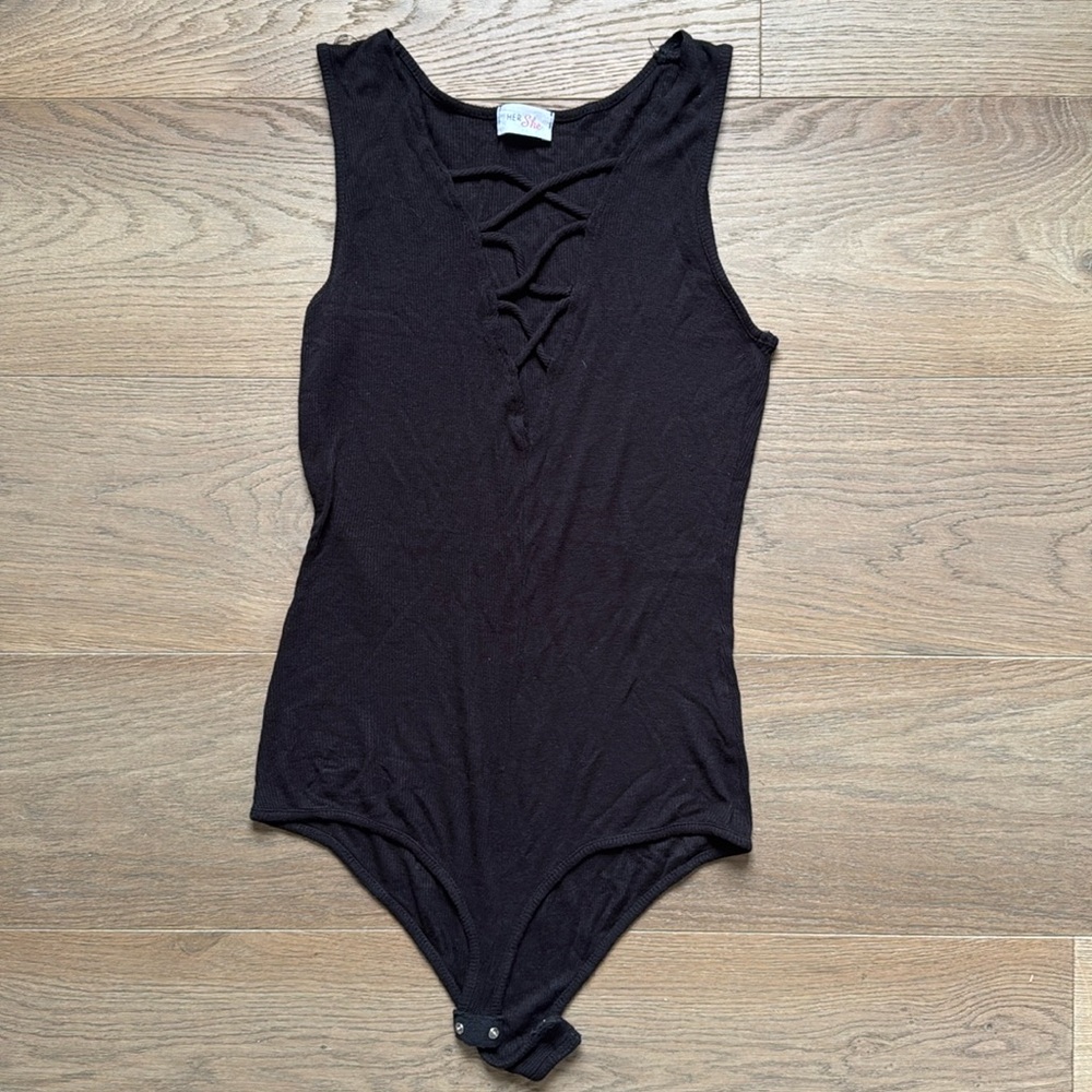Black Tank Body Suit Snap Closure